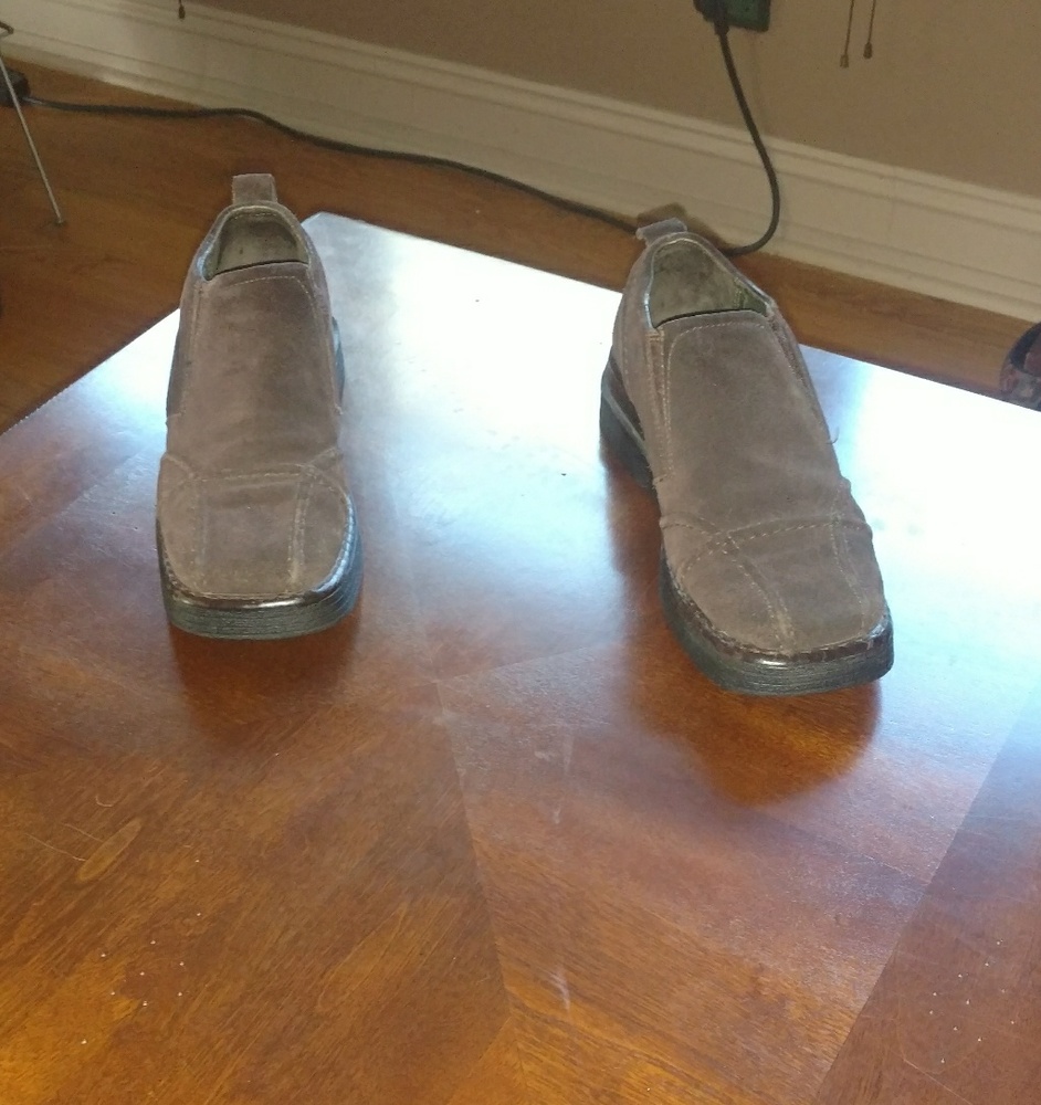 Shoes - Picture 7 of 7
